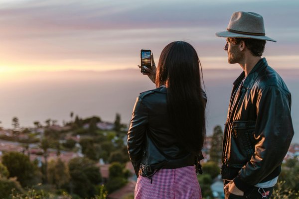 Quels sont les meilleurs conseils pour une randonnée en haute altitude dans les montagnes de l'Himalaya, Népal : itinéraires et préparations ?