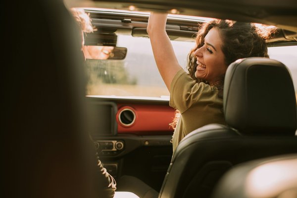 Où trouver les meilleures routes pour un road trip à travers les Highlands écossais: conseils et horaires?